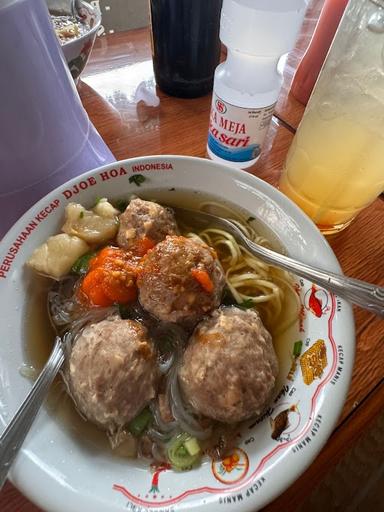 WARUNG BAKSO GAJAH MUNGKUR