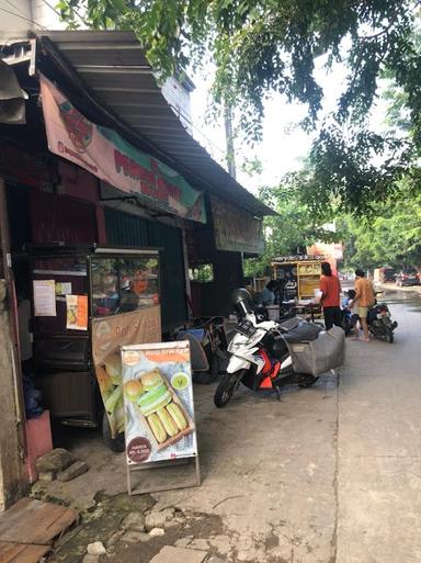 ROTI SRIKAYA LEGENDARIS RAWALUMBU