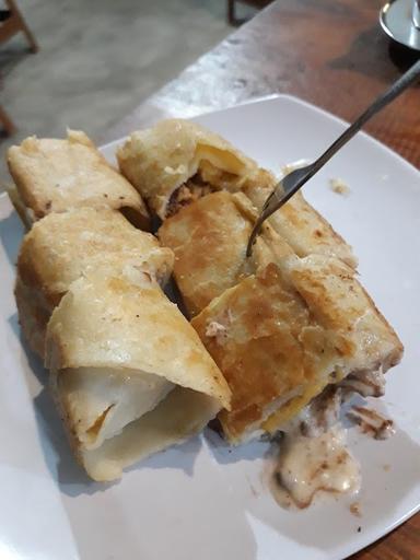 KEBAB PISANG SERU