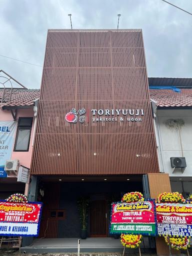 TORIYUUJI KEMANG PRATAMA