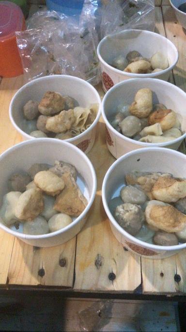 BASO ACI CEU'TAR DAN DIMSUM