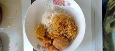 NASI UDUK DAN LONTONG SAYUR LAPTEN