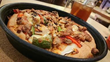 PIZZA HUT RESTORAN - KEMANG PRATAMA