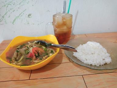 SOTO AYAM IBU AISYAH