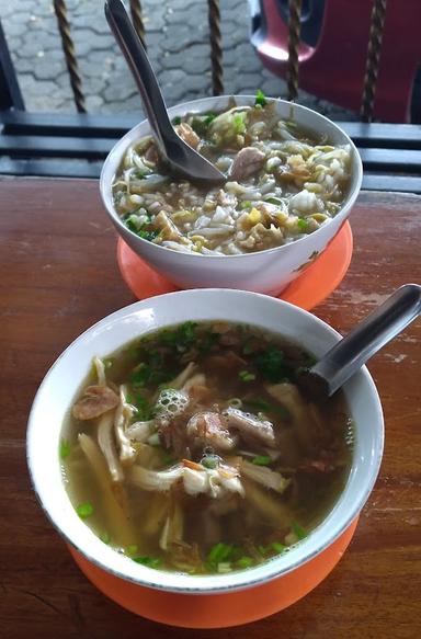 SOTO KUDUS AYAM KAMPUNG SEMARAK