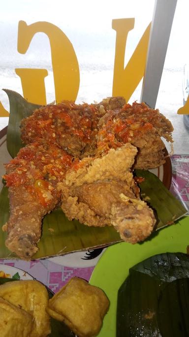 WARUNG NASI SUNDA KUNINGAN