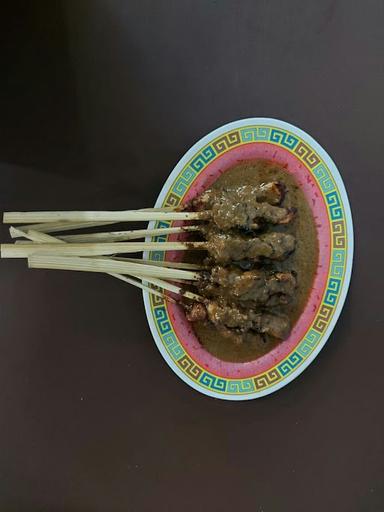 WARUNG SATE SOLO SIDOMAMPIR PAK MAN SANIA