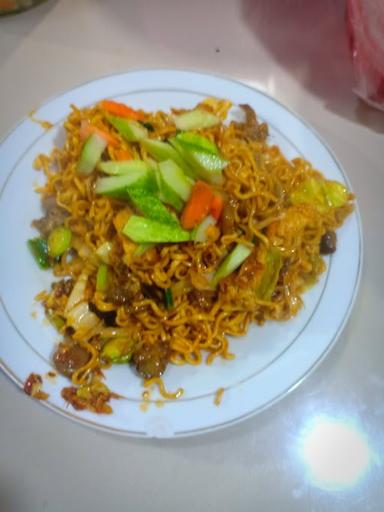 NASI GORENG RAKA