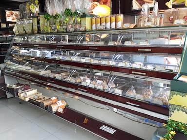 HOLLAND BAKERY SARTIKA ASIH