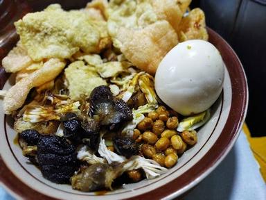 AMBOINA BUBUR AYAM DAN KOPI SEDUH