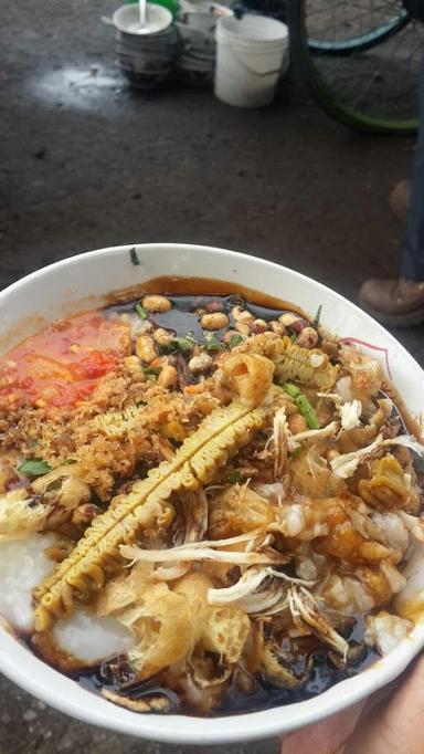 AMBOINA! BUBUR AYAM PAGI MALAM