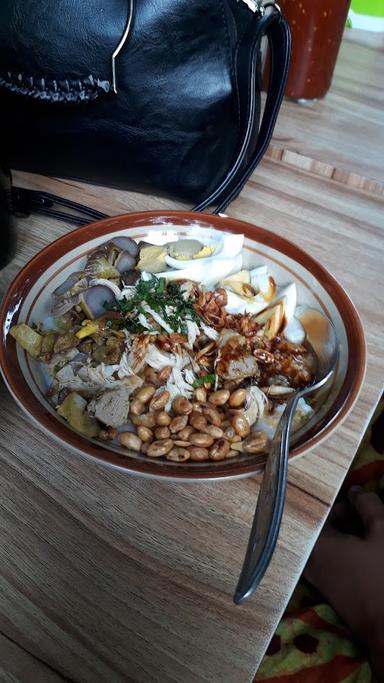 BUBUR AYAM PASIRLUYU