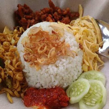 NASI KUNING AKS