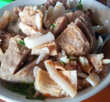 BAKSO PAK ENDUTZ PASURUAN