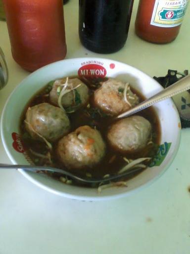 BAKSO HAJI SAJIM