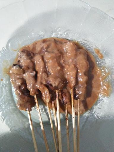 SATE AYAM MBAK RUS