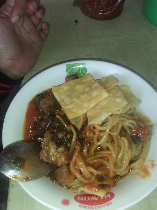 MIE BAKSO LAKSANA