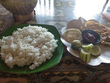 RUMAH MAKAN BU NENENG