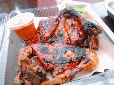 AYAM BAKAR OISHI