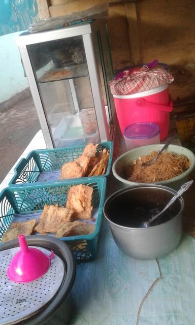 WARUNG GADO GADO TEH ITA