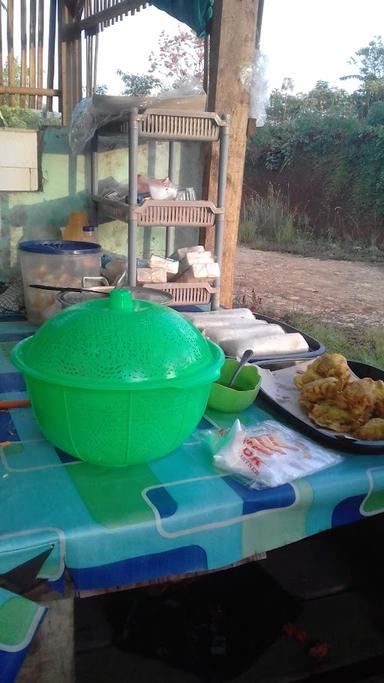 WARUNG GADO GADO TEH ITA