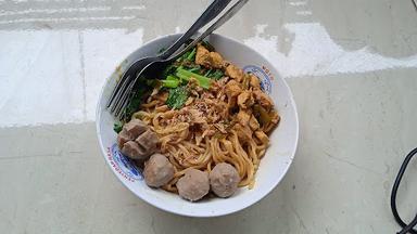 MIE BAKSO PRIANGAN, TAMANSARI