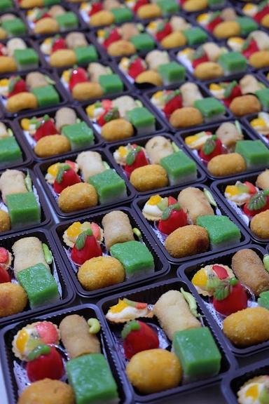 SURABAYA KUE