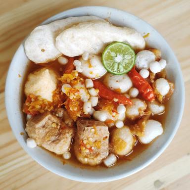 BAKSO ACI KAGET - TENGGILIS MEJOYO