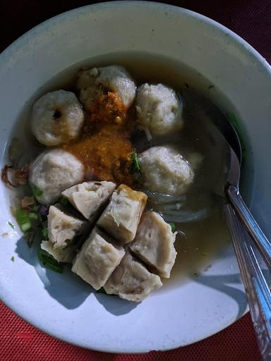 BAKSO ENAM SAUDARA