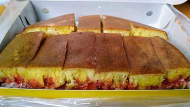 MARTABAK HAWAII RUNGKUT