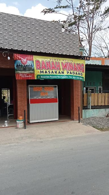 RUMAH MAKAN BUNGA HARUM DANI NGOMINDO