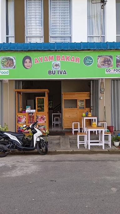 AYAM BAKAR BU IVA