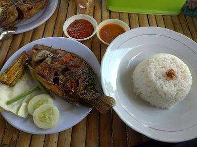 WARUNG JAWA 2 BAKSO DAN LALAPAN