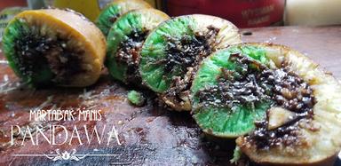 MARTABAK MANIS PANDAWA SALAM