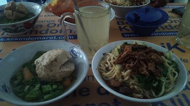 MIE AYAM & BAKSO PAK DUL