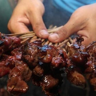 SATE AYAM & SATE KAMBING, SATE AJE