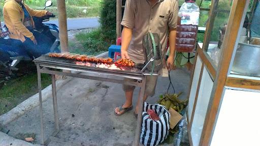 WARUNG SATE AYAM MADURA MBK DIAN GERDU