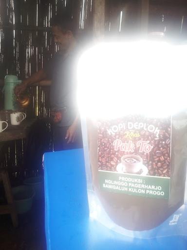 WARUNG KOPI DAN TEH PAK TO