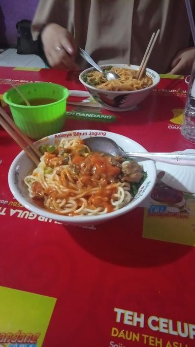 BAKSO JUMBO & MIE AYAM MATA AIR WONOGIRI