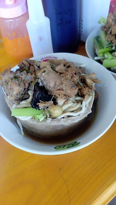 WR BAKSO AMANG KAMEUMEUT