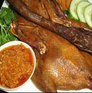 BEBEK GORENG PAK ROKHMAD