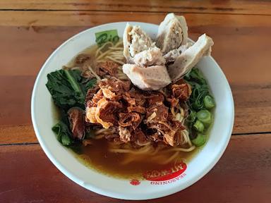 MIE AYAM BAKSO BOMBAY SAMBI