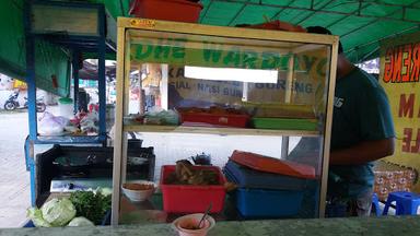 WARUNG MAKAN LESEHAN PAKDE WARDOYO