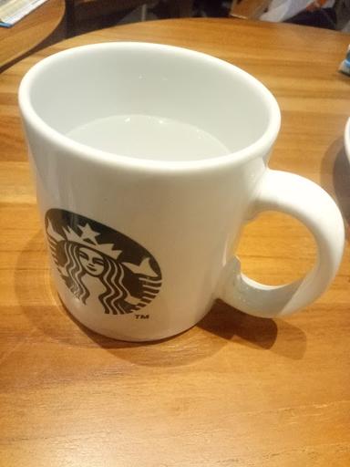 STARBUCKS - PAKUWON SUPERMALL