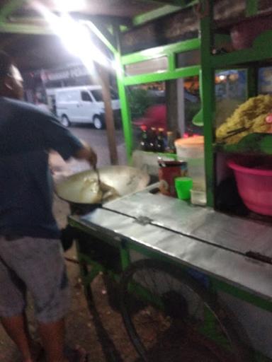 NASI GORENG CAK MAN