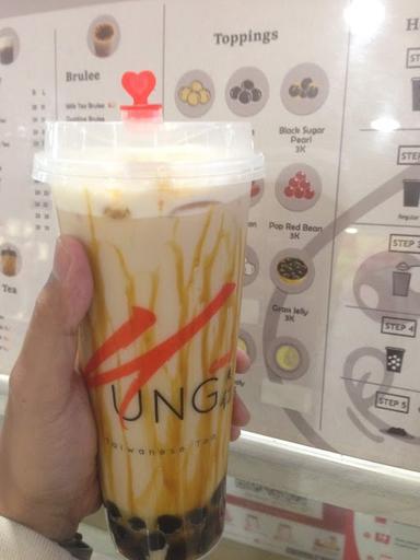 U UNG TAIWANESE TEA