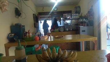 WARUNG SOTO KHAS PACITAN