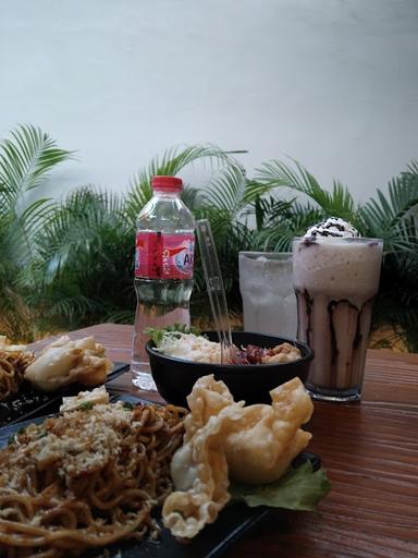 WIZZMIE KOTA BLITAR