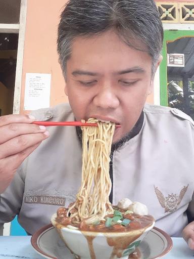 MIE AYAM PAK SUTARNO SERBA 5000