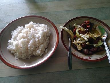 SATE KAMBING MBAH MENIK